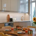 Paris Historic Center Marais Up To 7 People & Ac